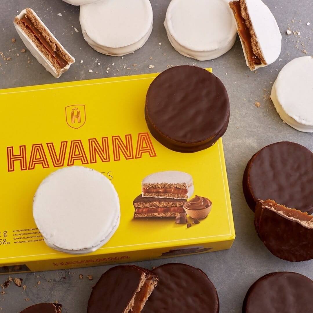 Alfajores Mixtos Chocolate - Merengue.